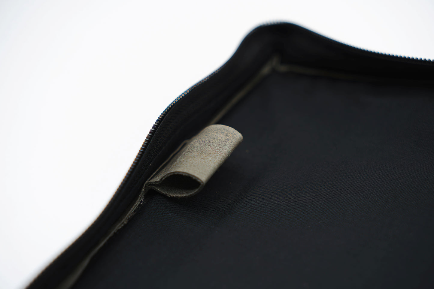 Gray Full Grain, Natural Leather Bible Cover / Case with Zipper